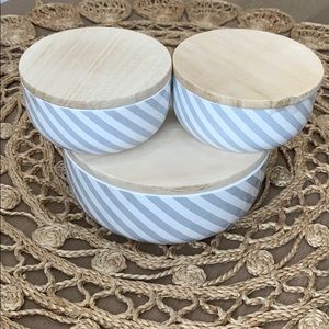 Stylish Ceramic Bowls with wood lid- Set of 3